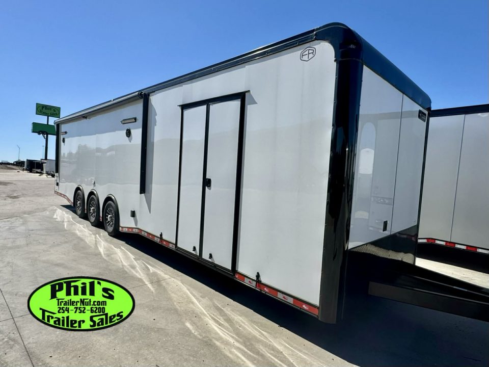 New CONTINENTAL CARGO NEW 85X34 ENCLOSED CAR RACE TRAILER BATHROOM CAR HAULER CARGO TRAILER Car / Racing Trailer