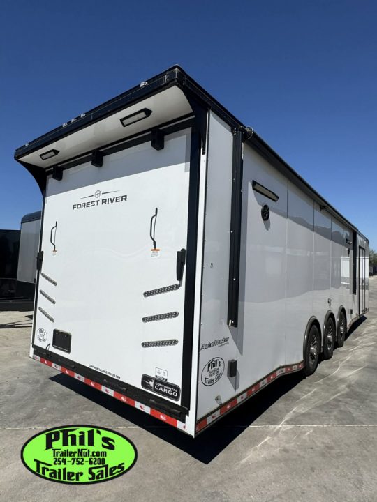 New CONTINENTAL CARGO NEW 85X34 ENCLOSED CAR RACE TRAILER BATHROOM CAR HAULER CARGO TRAILER Car / Racing Trailer