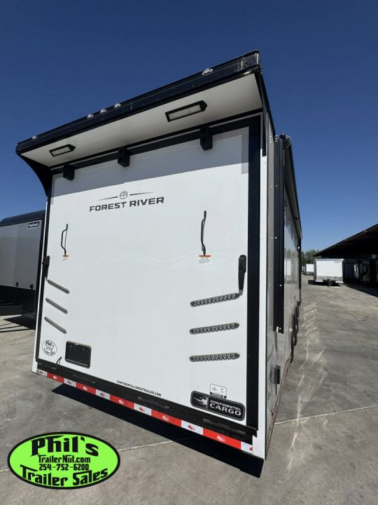 New CONTINENTAL CARGO NEW 85X34 ENCLOSED CAR RACE TRAILER BATHROOM CAR HAULER CARGO TRAILER Car / Racing Trailer