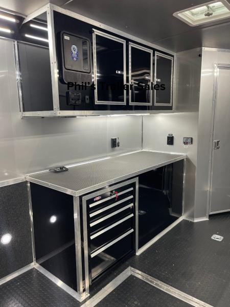 New CONTINENTAL CARGO NEW 85X34 ENCLOSED CAR RACE TRAILER BATHROOM CAR HAULER CARGO TRAILER Car / Racing Trailer