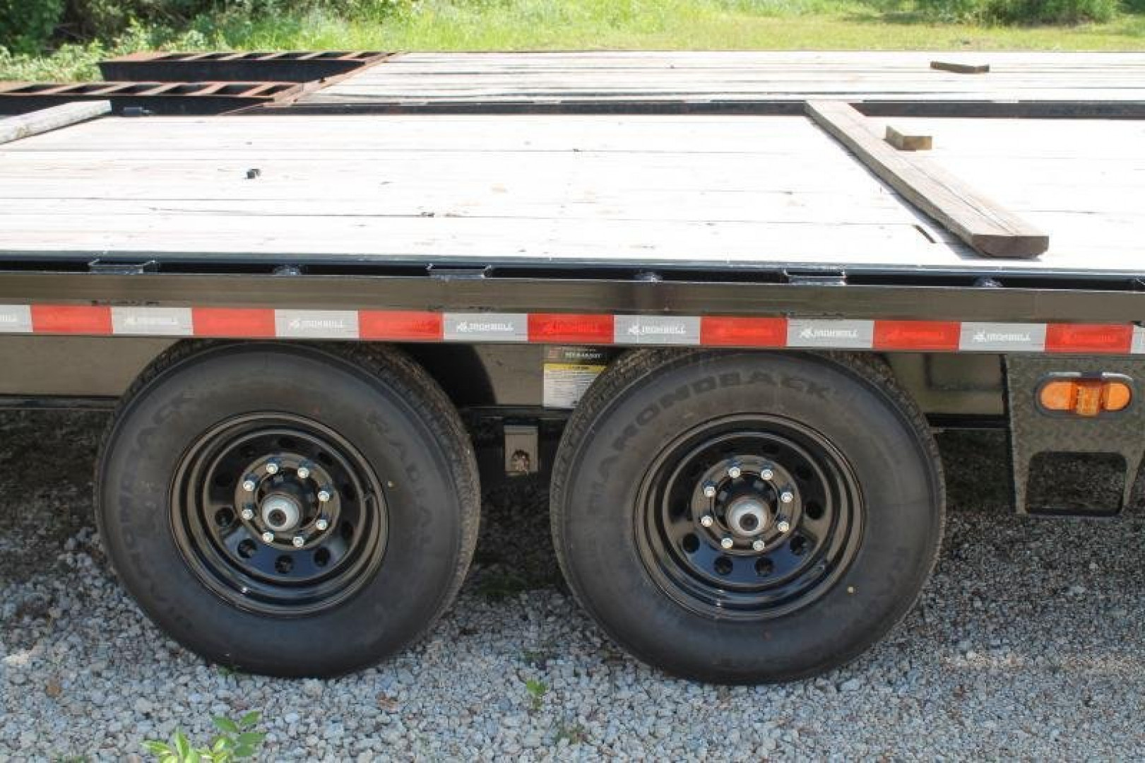 New 2026 Iron Bull 102 X 30 Iron Bull EQUIPMENT TRAILER Deckover Trailer TRAILERS Equipment Trailer