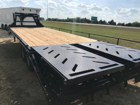 New 2026 Iron Bull 102 X 30 Iron Bull EQUIPMENT TRAILER Deckover Trailer TRAILERS Equipment Trailer