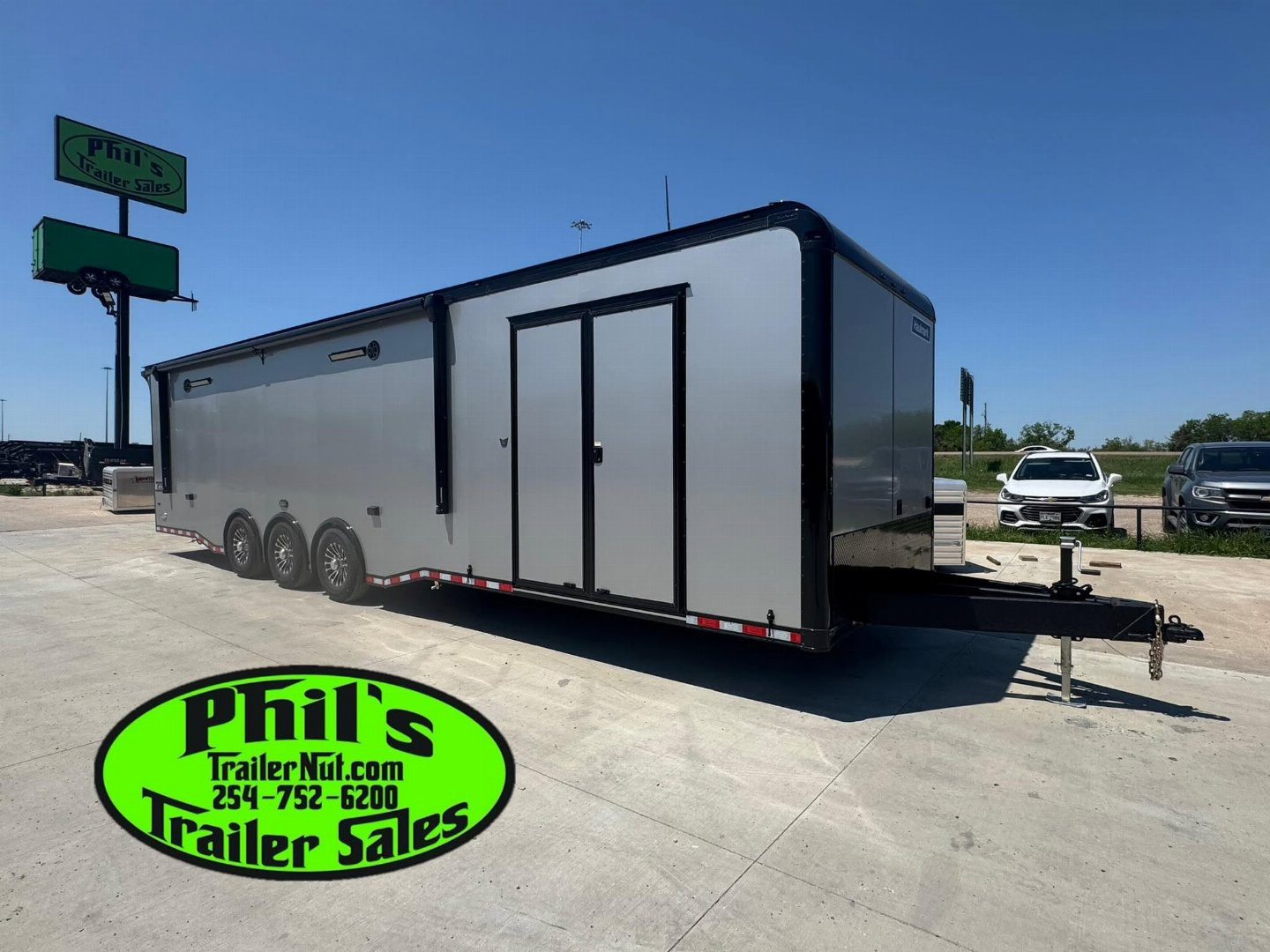 New 2025 HAULMARK NEW 85X32 HAULMARK RACE TRAILER EDGE ENCLOSED TRAILER RACE CAR HAULER ELECTRIC AWNING CARGO TRAILERS Car / Racing Trailer LAST ONE UNDER OLD PRICING AT THIS PRICE! GET IT BEFORE IT'S GONE!