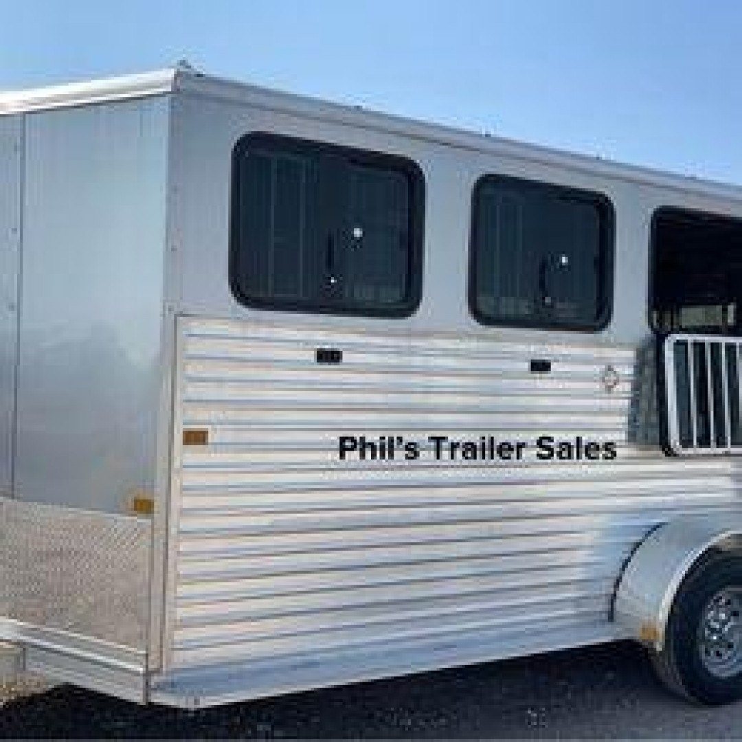 New FRONTIER 3 HORSE SLANT TRAILER ALUMINUM HORSE TRAILER Stock / Stock Combo Trailer
