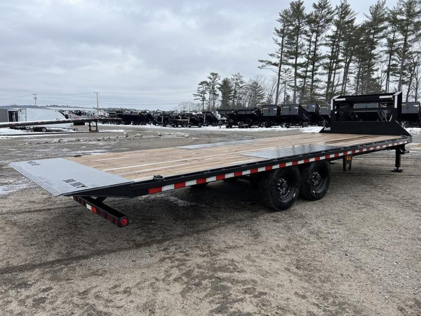 New 2026 Iron Bull 26' IRON BULL TILT GOOSENECK TRAILER 7 K AXLES EQUIPMENT TRAILER Equipment Trailer