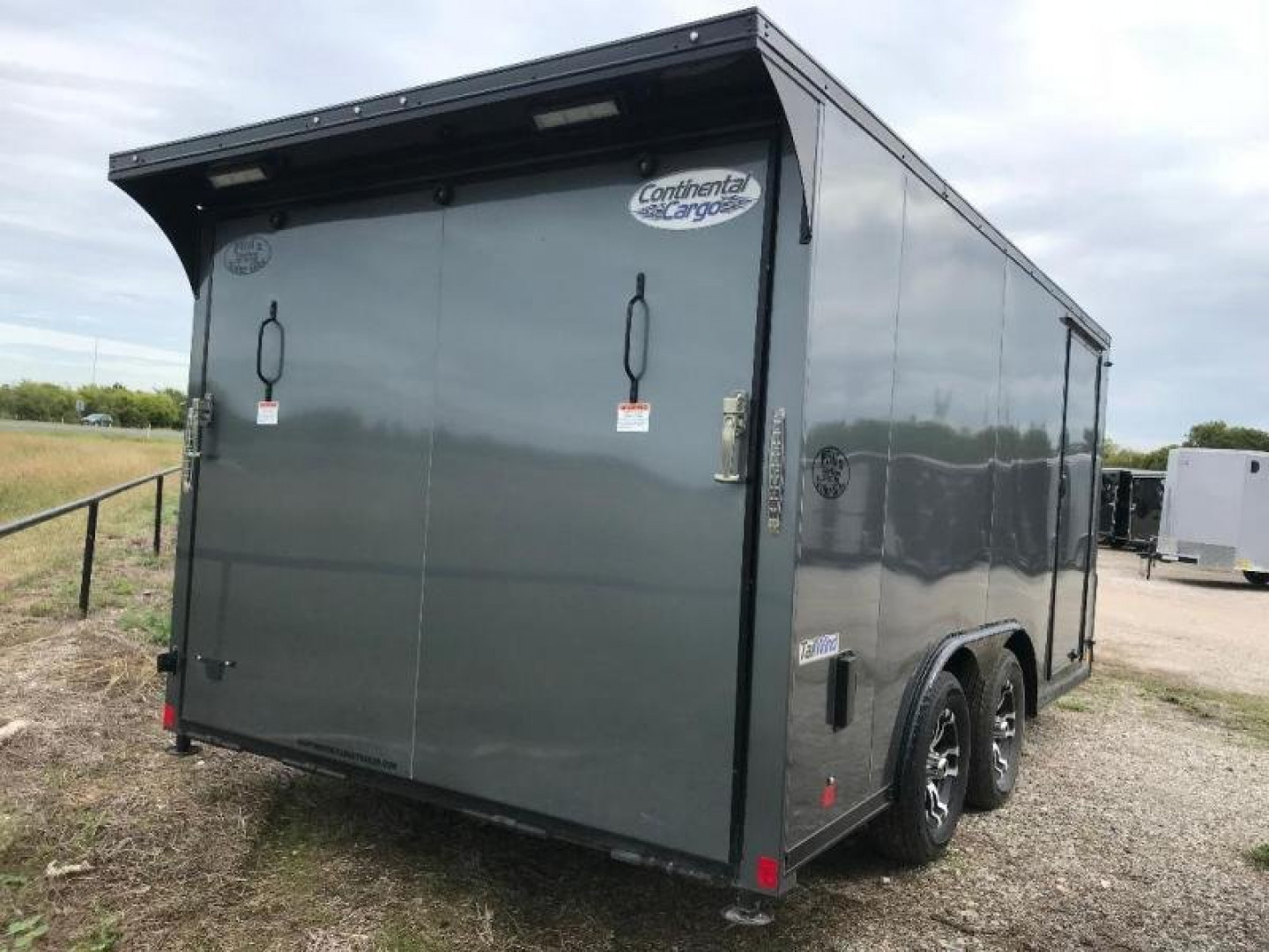 New Continental Cargo NEW 85X16 V-NOSE ELECTRICAL PACKAGE ENCLOSED MOTORCYCLE TRAILER TRAILER CARGO TRAILERS Motorcycle Trailer