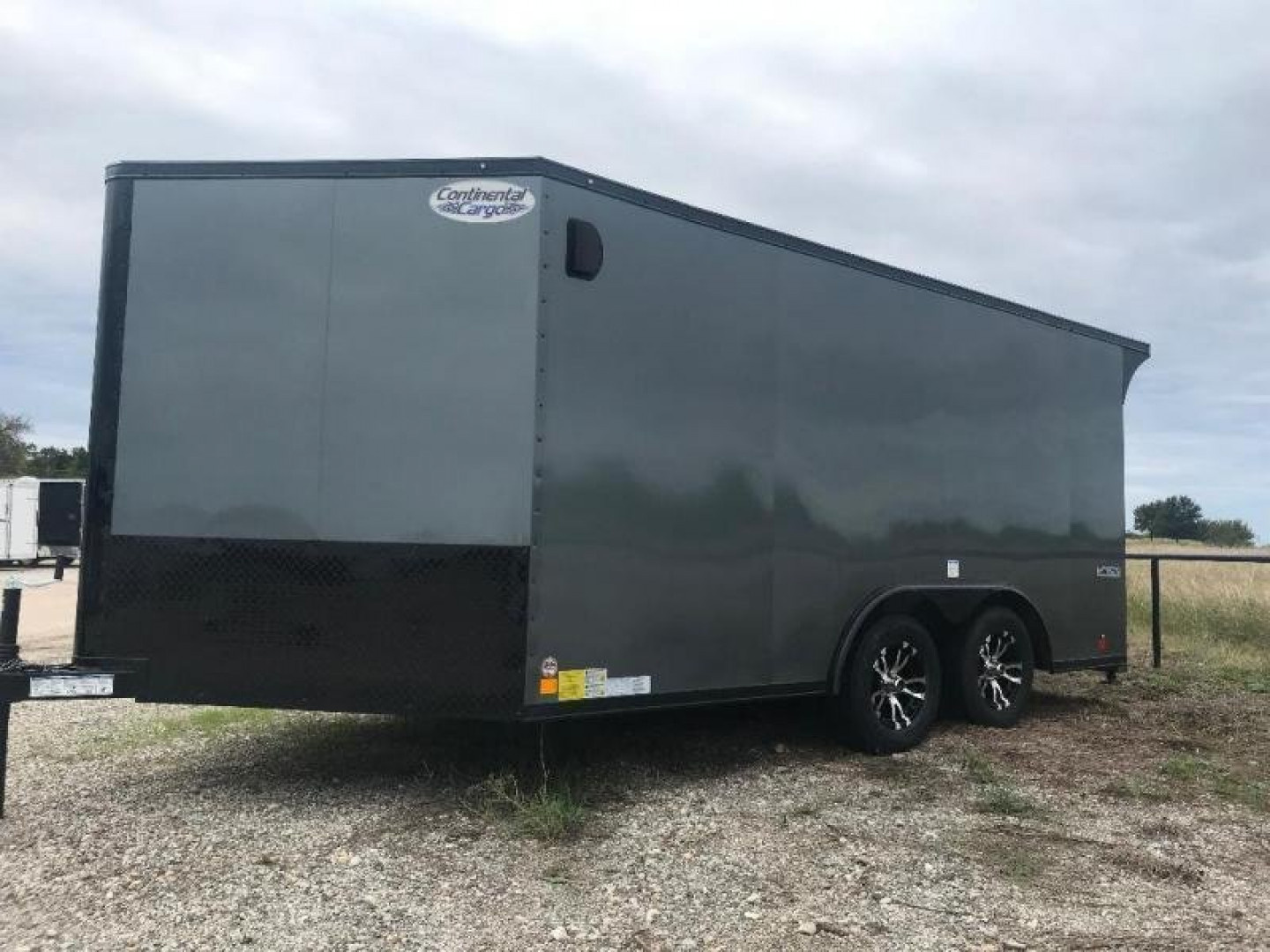 New Continental Cargo NEW 85X16 V-NOSE ELECTRICAL PACKAGE ENCLOSED MOTORCYCLE TRAILER TRAILER CARGO TRAILERS Motorcycle Trailer