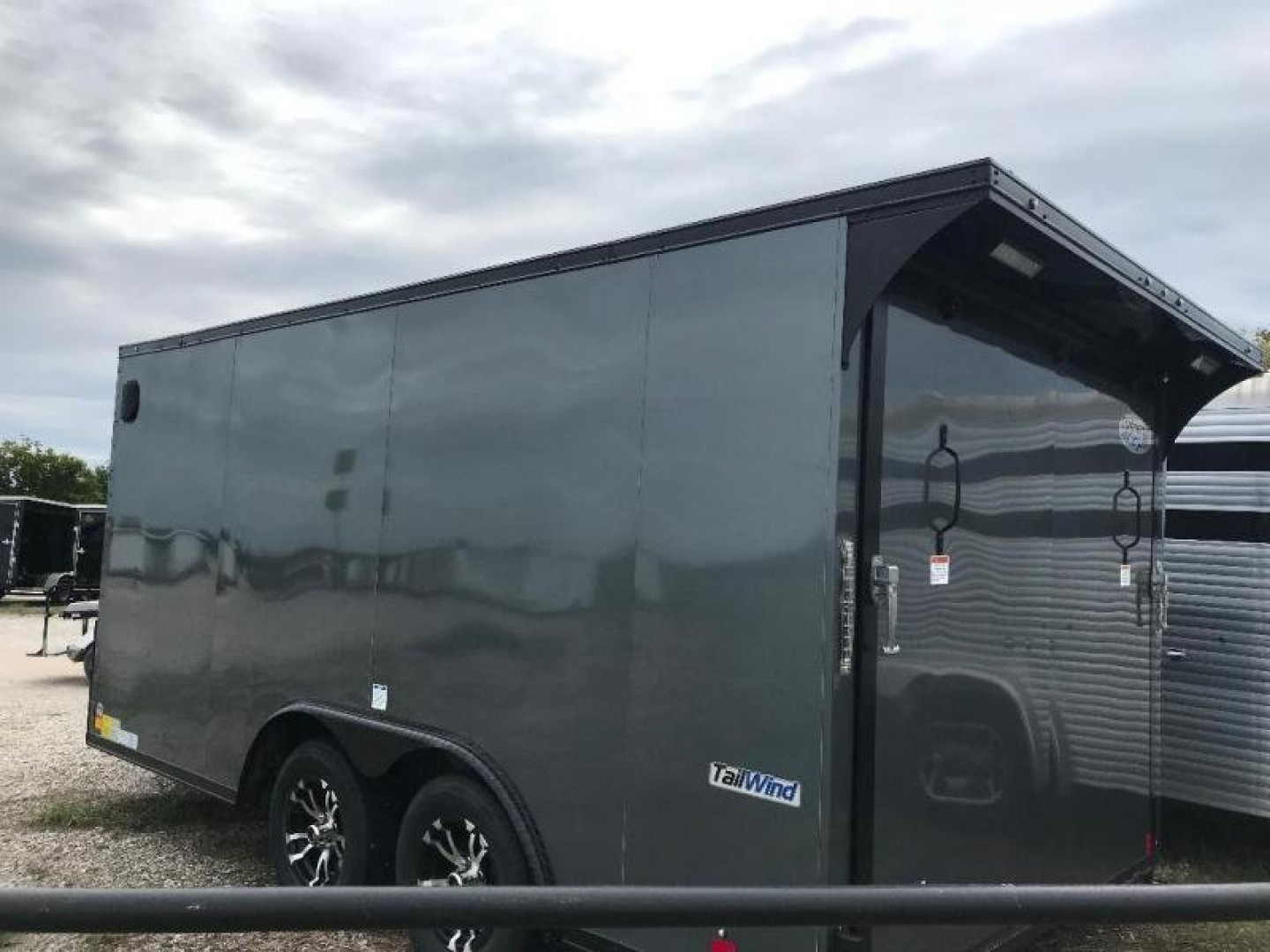 New Continental Cargo NEW 85X16 V-NOSE ELECTRICAL PACKAGE ENCLOSED MOTORCYCLE TRAILER TRAILER CARGO TRAILERS Motorcycle Trailer