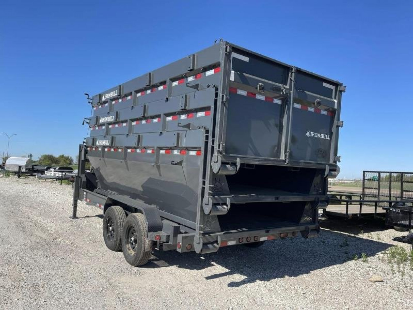 New Iron Bull 16' ROLL OFF DUMP TRAILERS GOOSENECK Dump Trailer WITH 3 BINS