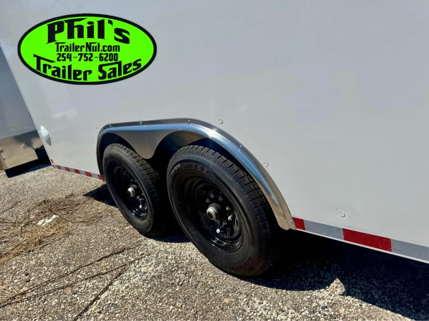 New Cell-Tech Trailers NEW 85X24 V-NOSE HEAVY DUTY ENCLOSED TRAILER CAR HAULER CARGO TRAILER 7000 LB AXLES Cargo / Enclosed Trailer