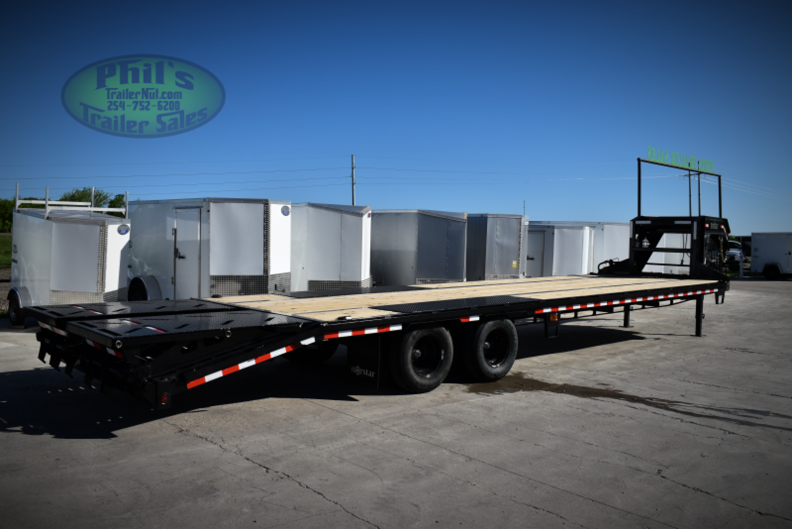 New 2026 30' NORSTAR EQUIPMENT DECKOVER TRAILER TANDEM DUAL Equipment Trailer