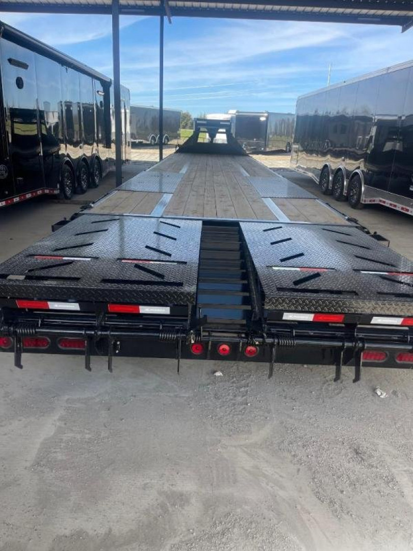 New IRON BULL TRAILERS 40 FT TANDEM DUAL EQUIPMENT TRAILER Iron Bull Trailers Deckover Trailer Equipment Trailer