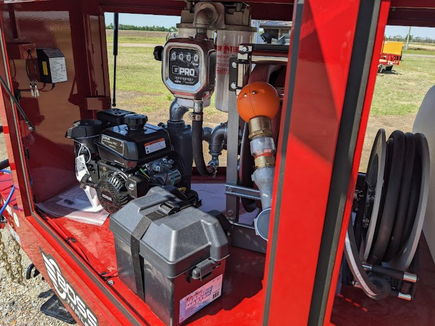 New 2025 Boss Trailers 990 Fuel Trailer