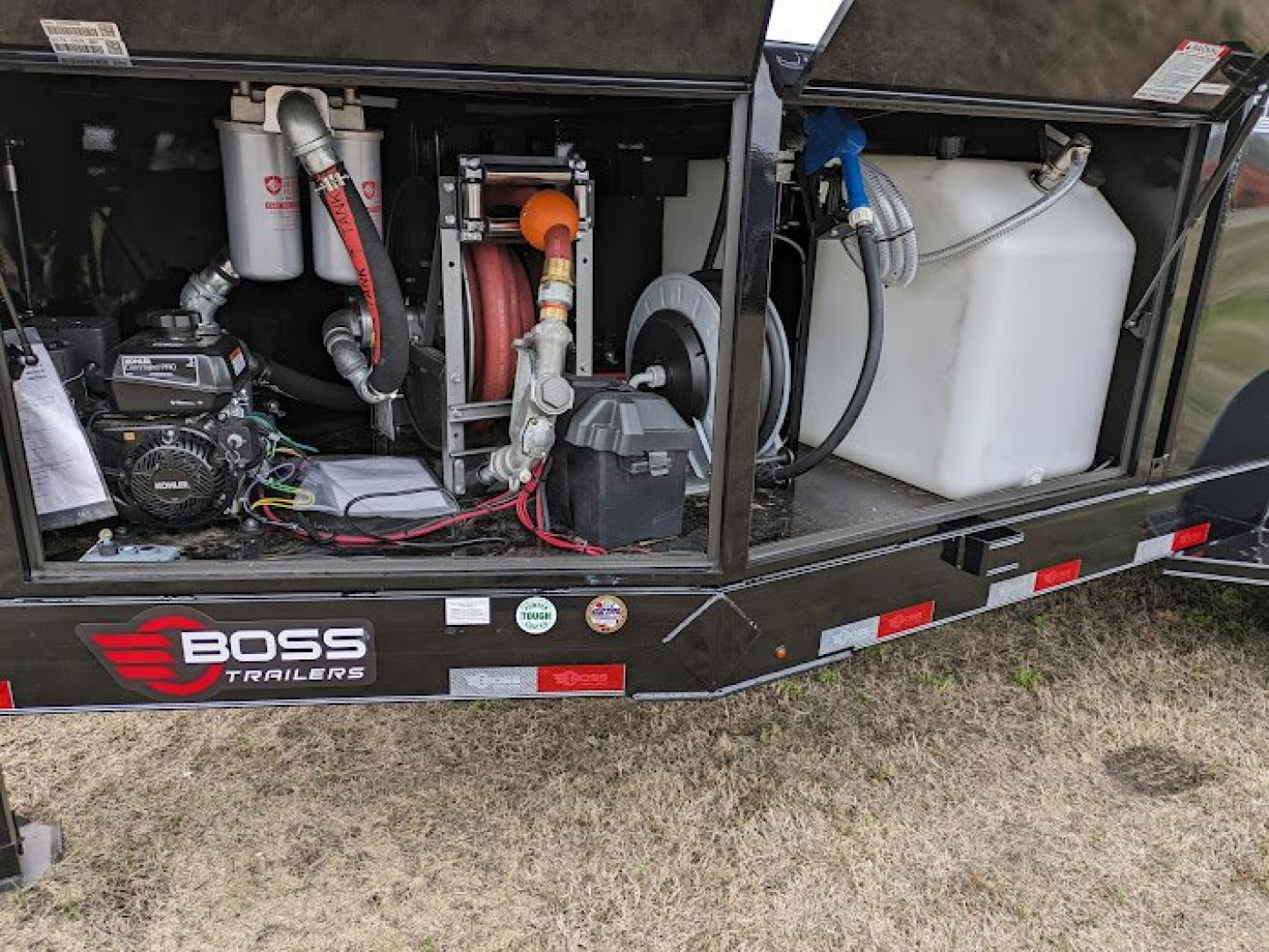 New 990 Boss Trailers Fuel Trailer