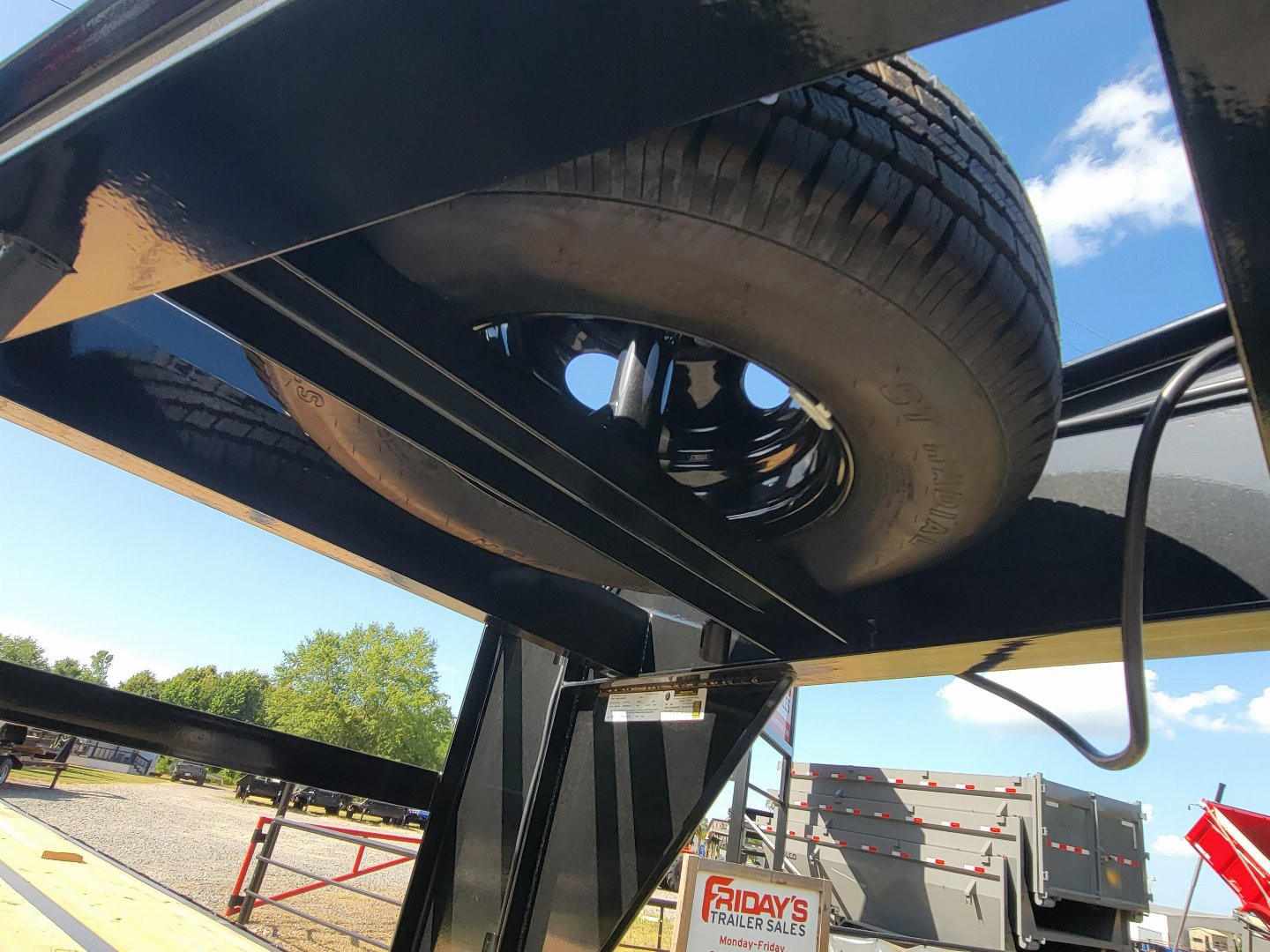 New 2025 Delco Trailers 40'x102" FD 24K Low-Pro Dual Tandem Gooseneck Equipment Trailer