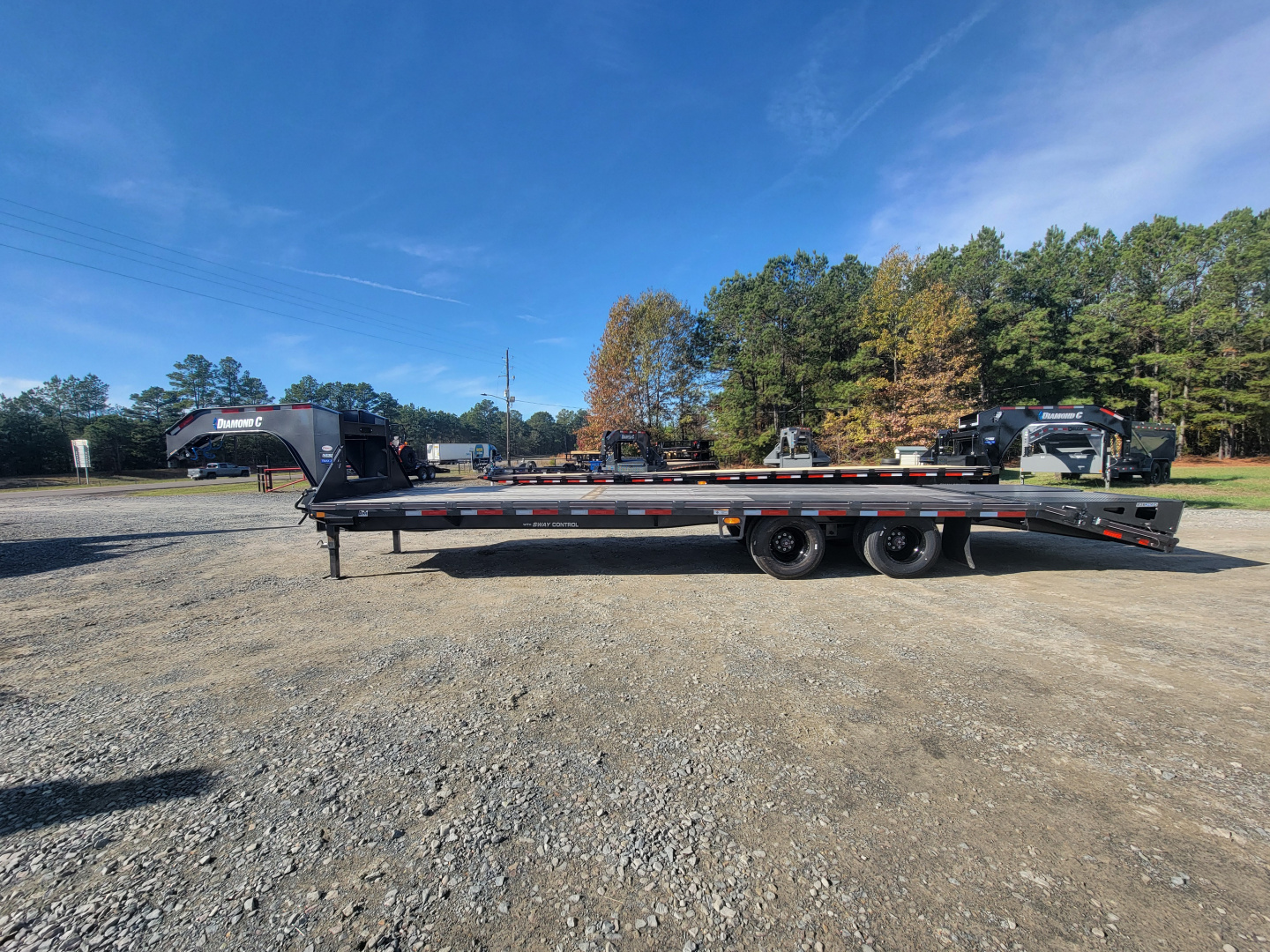 New 2025 Diamond C Trailers FMAX210 30' x 102" w/ Max Ramps