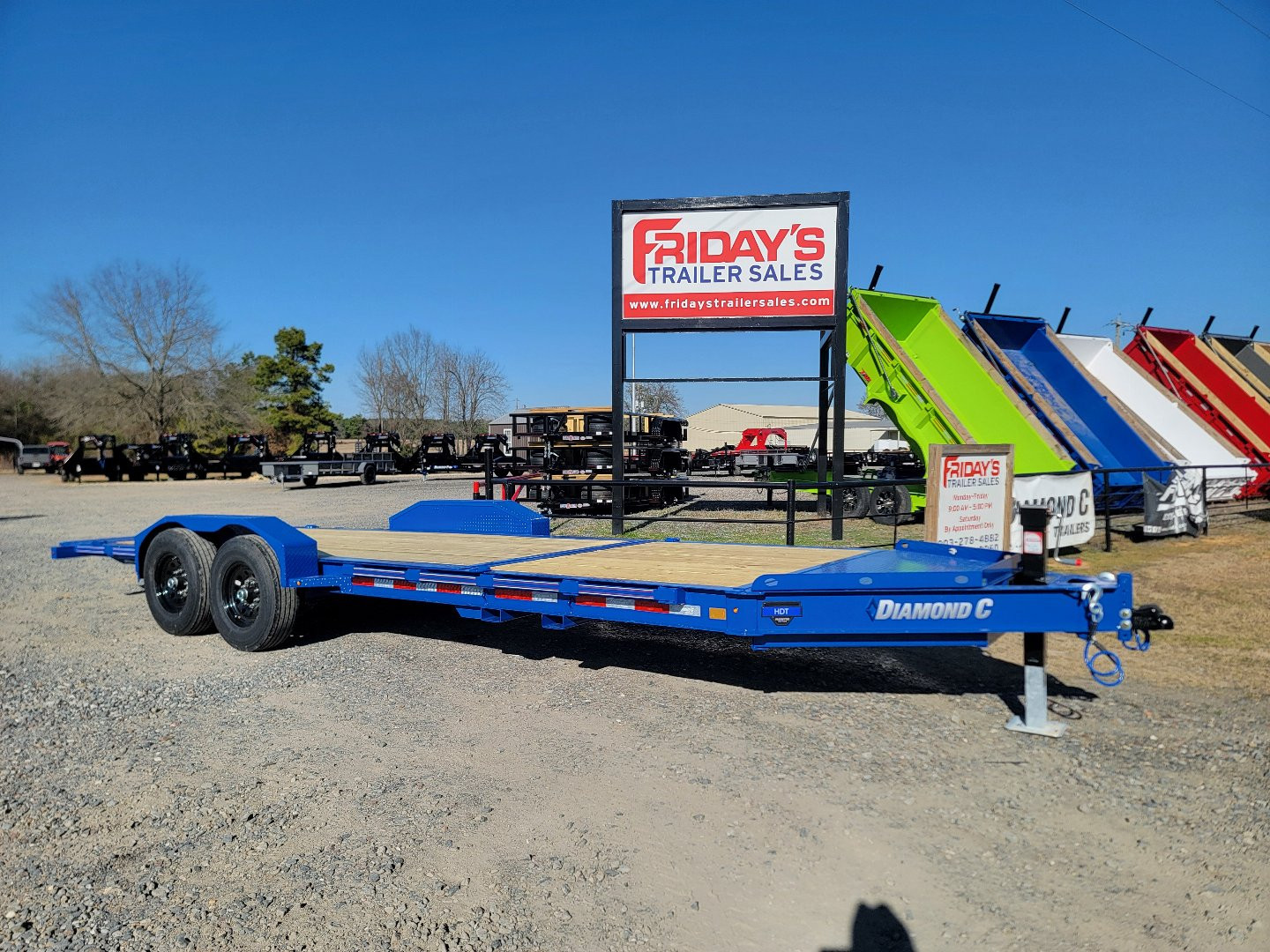 New 2025 Diamond C HDT207 22'x82" Tilt Trailer Pacesetter Edition