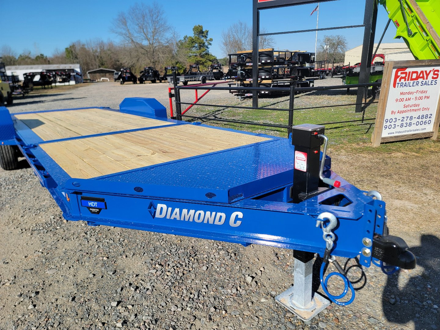 New 2025 Diamond C HDT207 22'x82" Tilt Trailer Pacesetter Edition