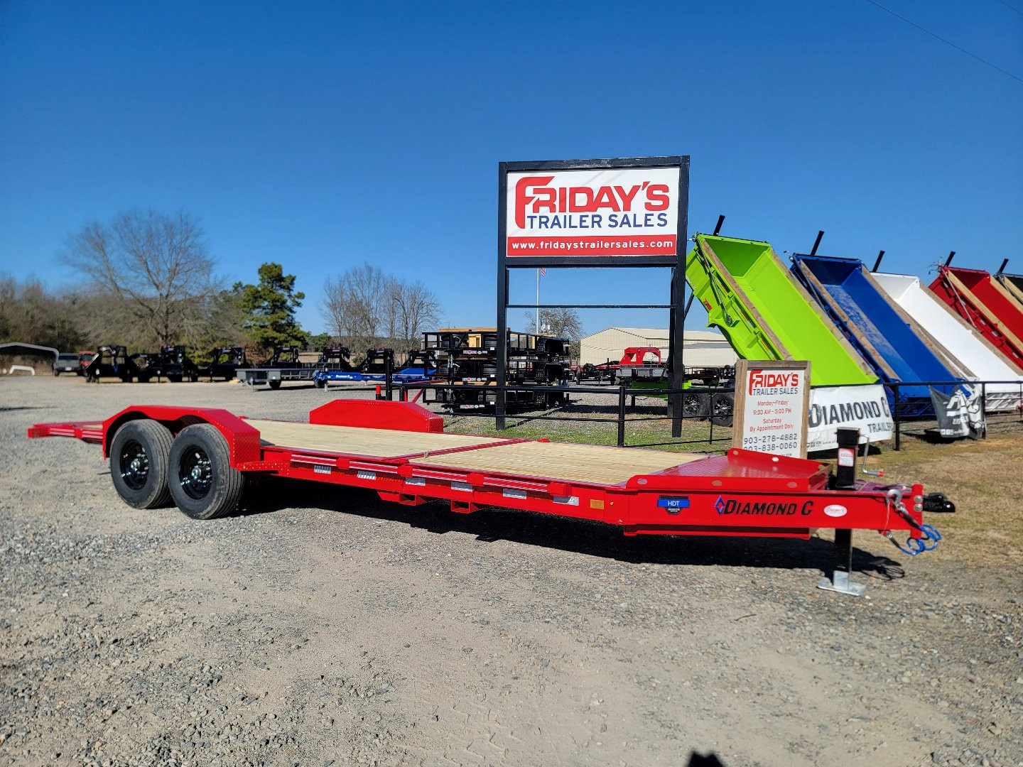 New 2025 Diamond C HDT207 22'x82" Tilt Trailer Pacesetter Edition