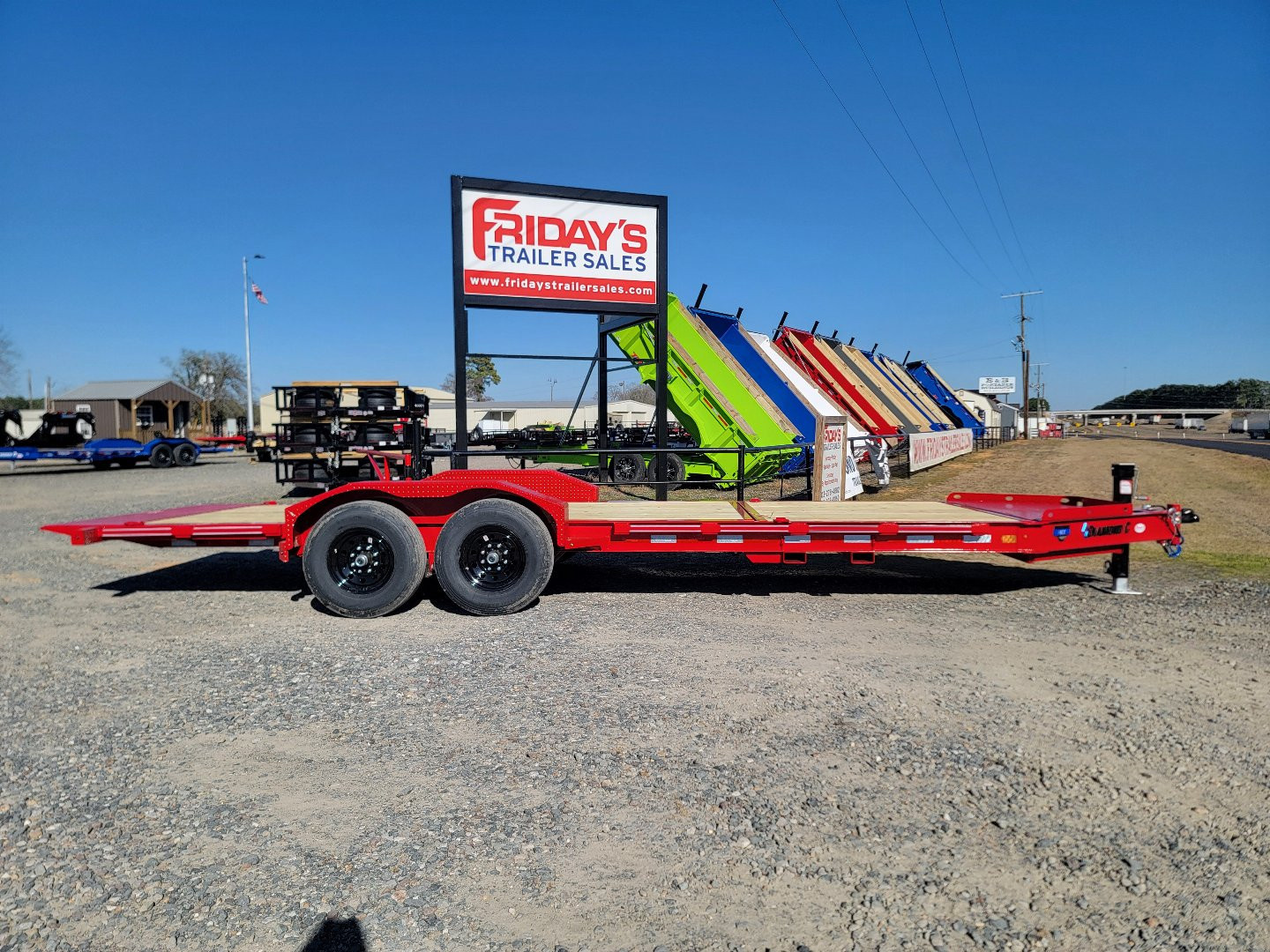 New 2025 Diamond C HDT207 22'x82" Tilt Trailer Pacesetter Edition