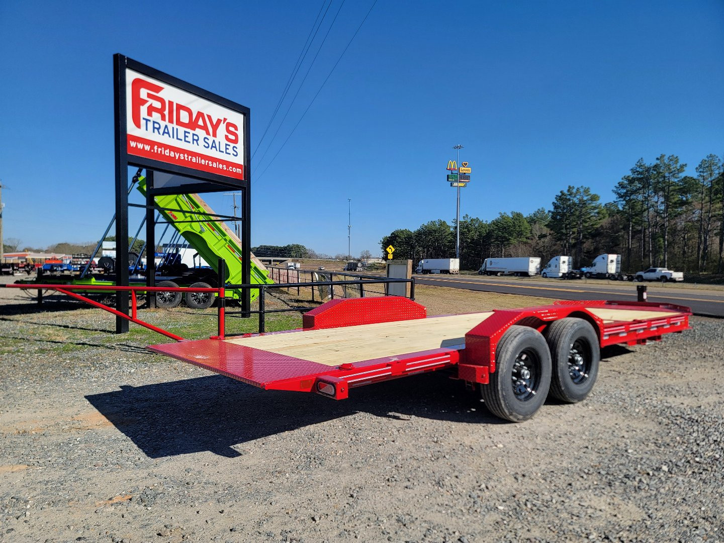 New 2025 Diamond C HDT207 22'x82" Tilt Trailer Pacesetter Edition