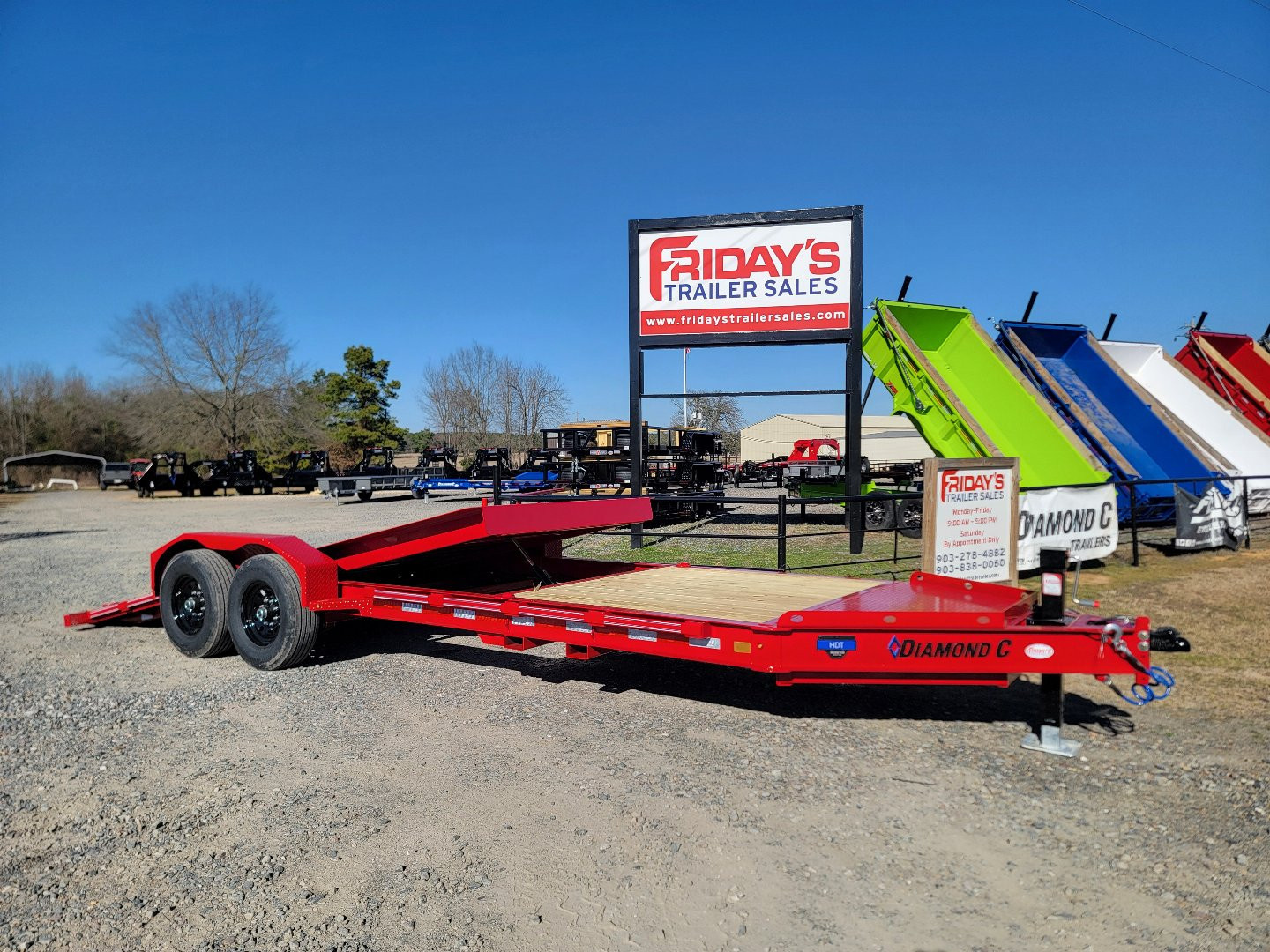 New 2025 Diamond C HDT207 22'x82" Tilt Trailer Pacesetter Edition