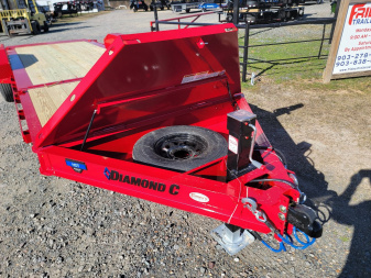 New 2025 Diamond C HDT207 22'x82" Tilt Trailer Pacesetter Edition