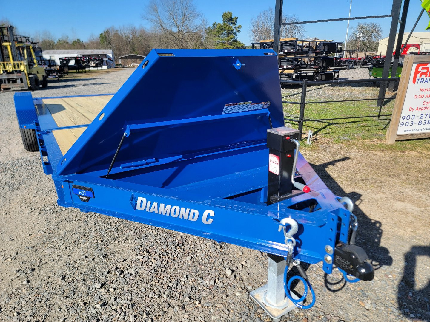New 2025 Diamond C Trailers HDT207 22'x82" Tilt Trailer Pacesetter Edition Equipment Trailer