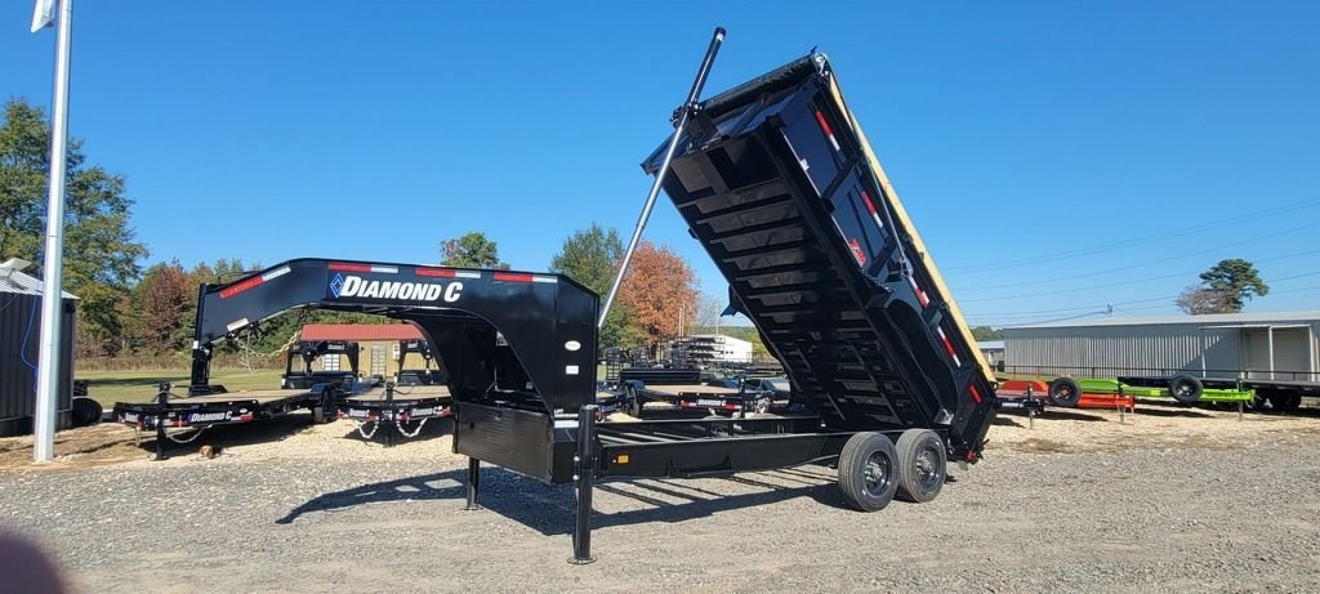 New 2024 Diamond C LPT210 16'x82" Gooseneck Dump Trailer Pacesetter Edition