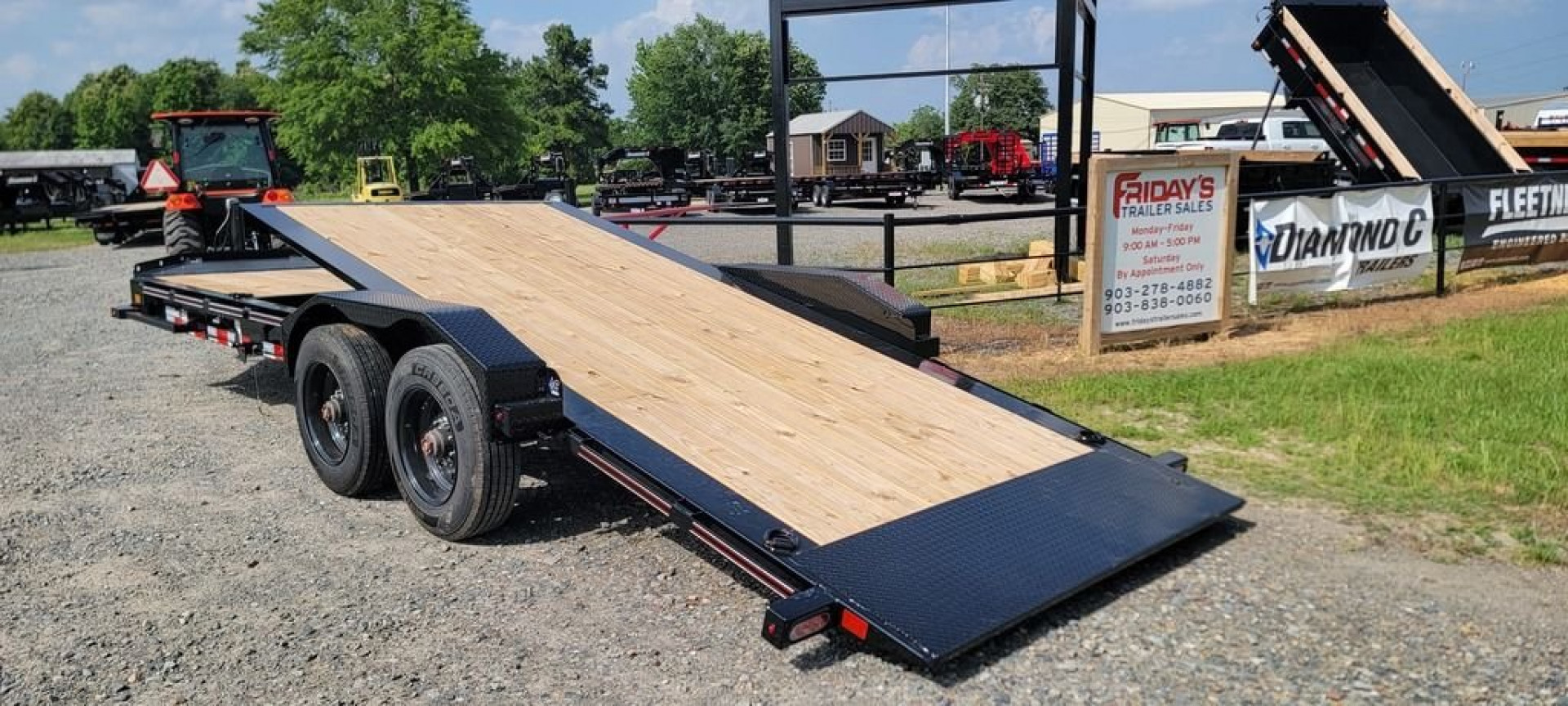 New 2024 Diamond C HDT210 22'x82" Tilt w/ 10k Axles & Hydraulic Jack