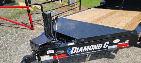 New 2024 Diamond C HDT210 22'x82" Tilt w/ 10k Axles & Hydraulic Jack