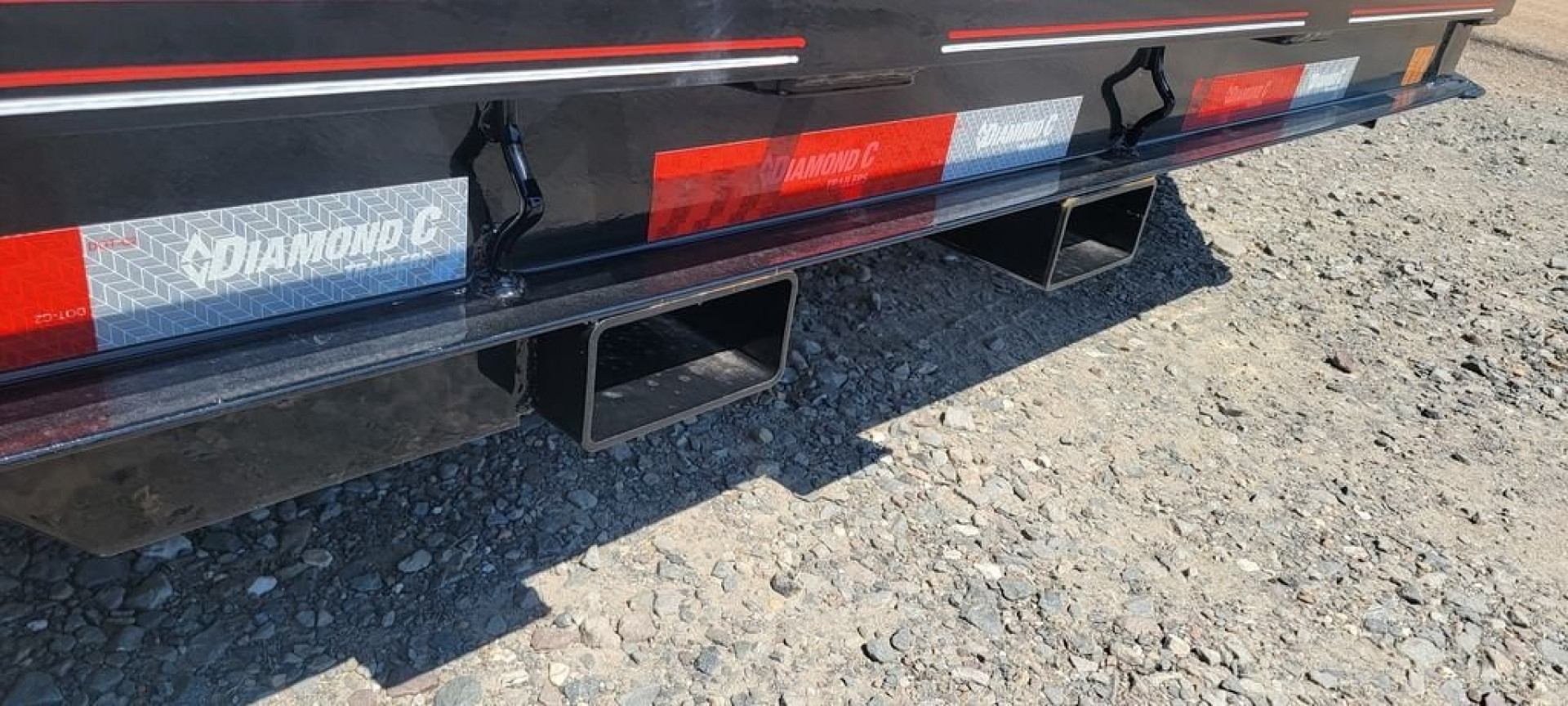 New 2024 Diamond C HDT207 22'x82" Tilt Trailer Pacesetter Edition