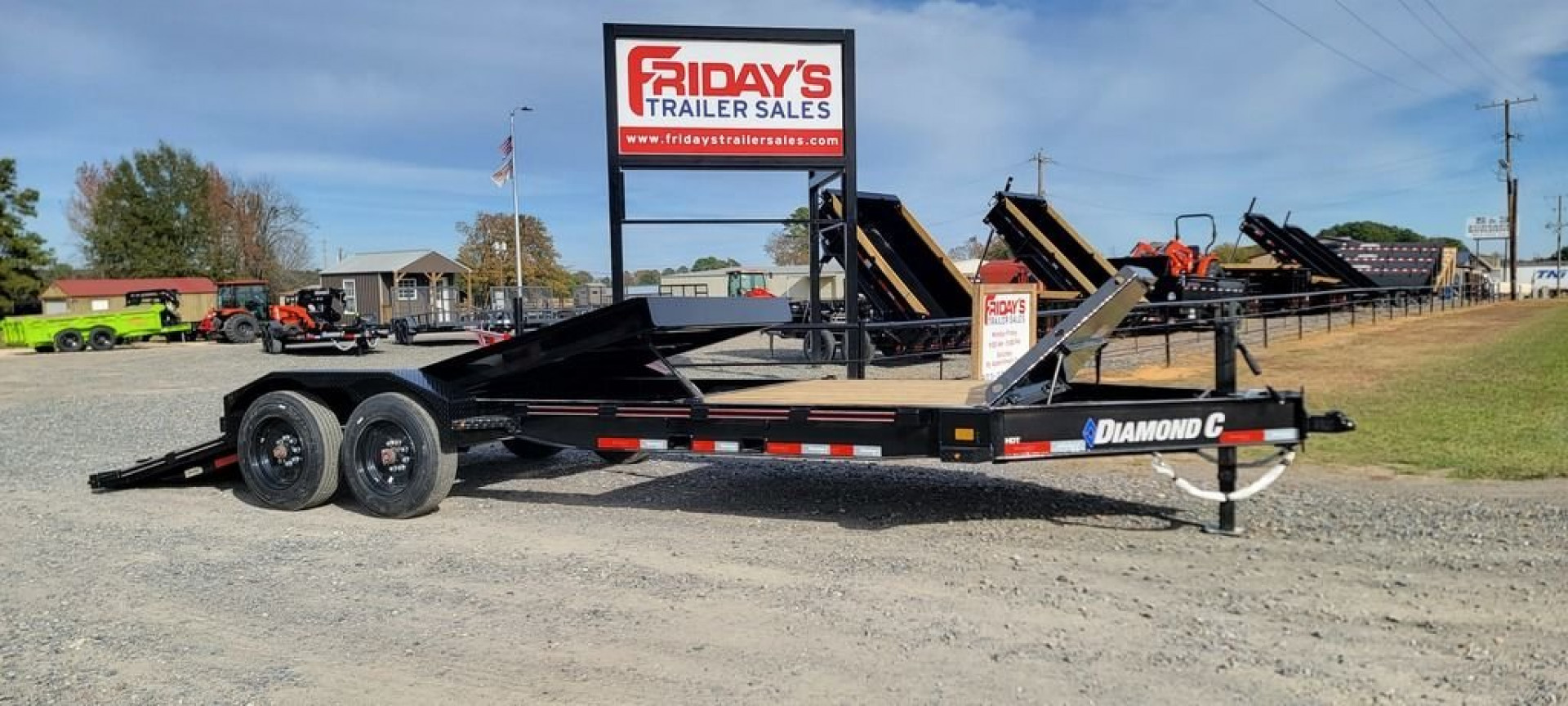New 2024 Diamond C HDT208 22'x82" Tilt Trailer w/ 8k Torsion Axles Pacesetter Edition
