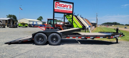 New 2024 Diamond C HDT207 22'x82" Tilt Trailer Pacesetter Edition