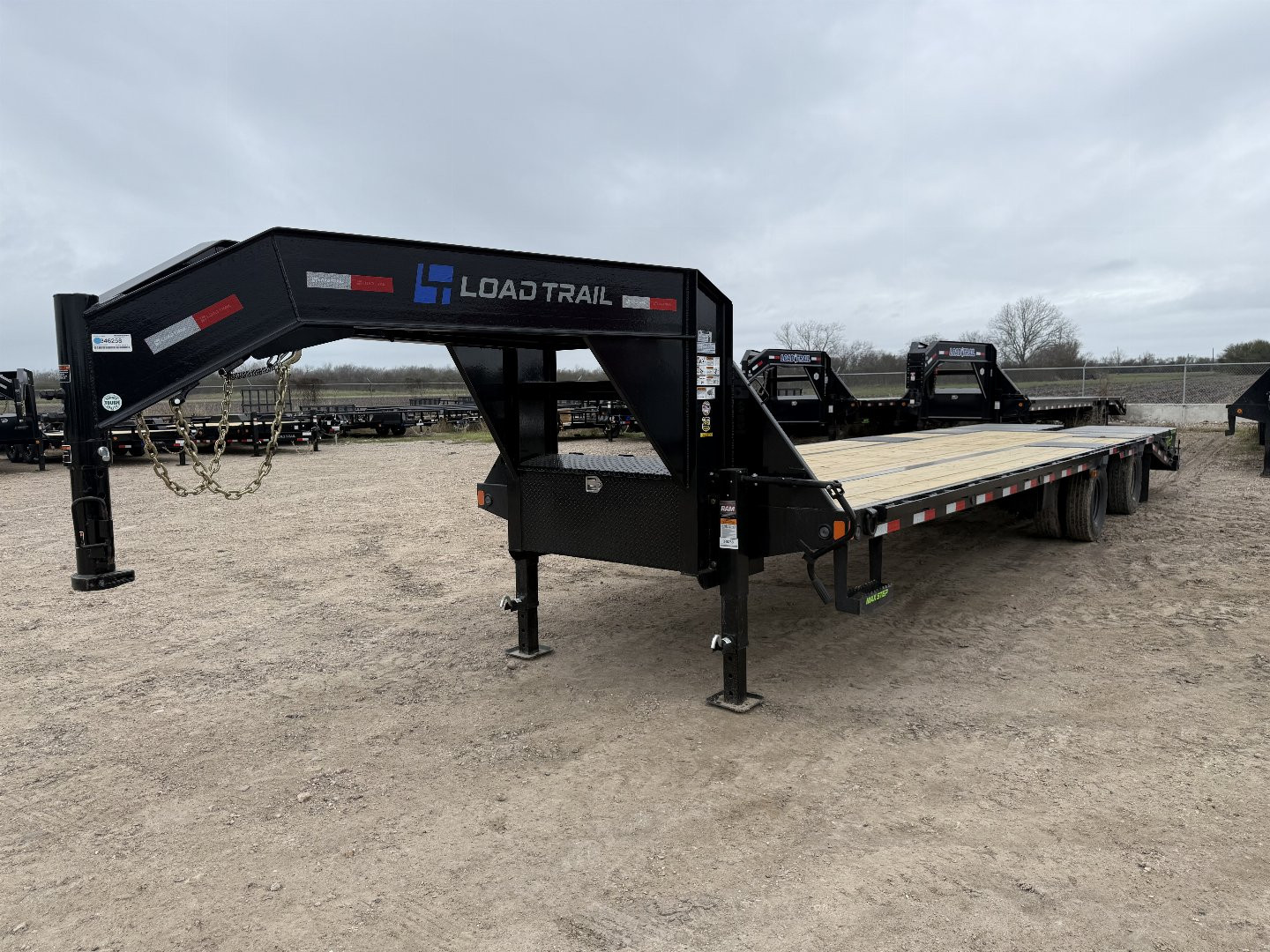 New 2025 Load Trail 32' GOOSNECK MAX RAMPS 25.9K Flatbed Trailer