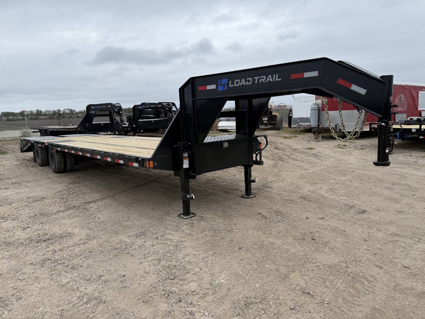 New 2025 Load Trail 32' GOOSNECK MAX RAMPS 25.9K Flatbed Trailer