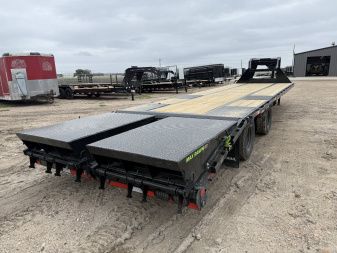 New 2025 Load Trail 32' GOOSNECK MAX RAMPS 25.9K Flatbed Trailer