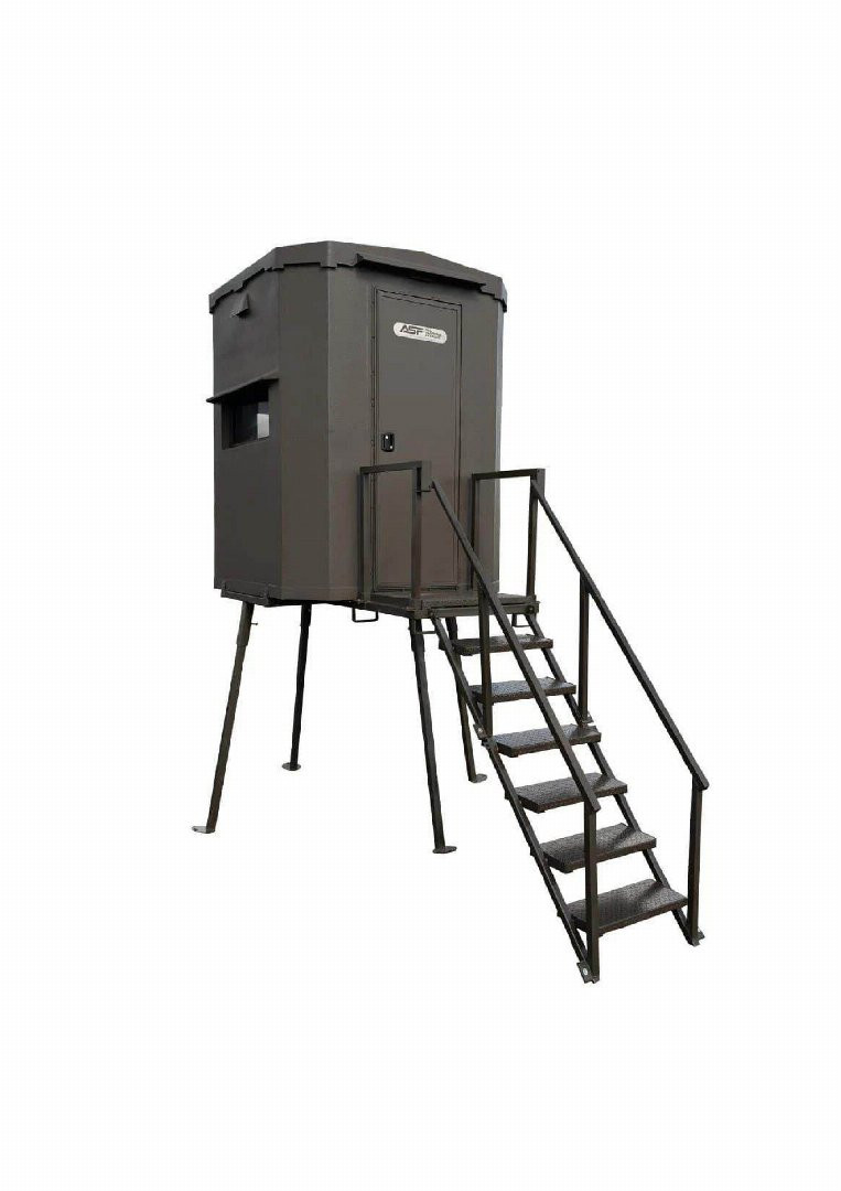 New Deer Blind Little Chingon - 5' x 5' on 5' Tower