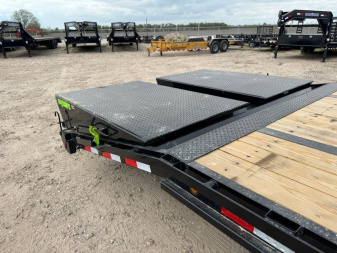 New Load Trail 40' Gooseneck Max Ramps Air Ride 25.9K