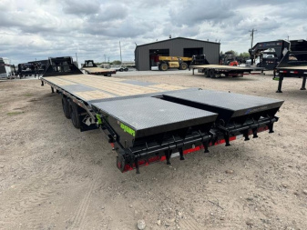 New Load Trail 40' Gooseneck Max Ramps Air Ride 25.9K