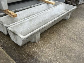 New 10' Concrete Grain Bunk