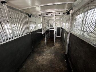 Used 2022 Cimarron Trailers 6/8 horse head to head Horse Trailer