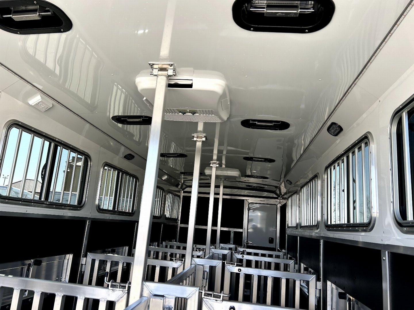 New 2025 Shadow 10 Pen Supreme Show Stock Trailer