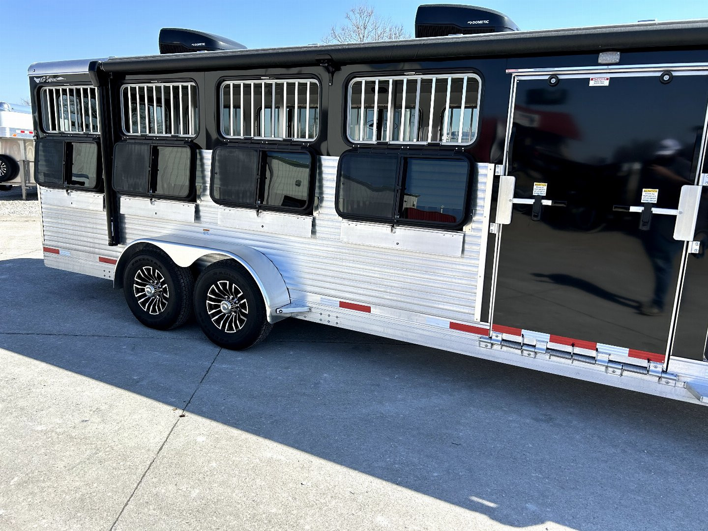 New 2025 Shadow 10 Pen Supreme Show Stock Trailer