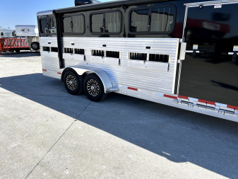 New 2025 Shadow 10 Pen Supreme Show Stock Trailer