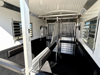 New 2024 4-Star Trailers 2+1 Horse Trailer