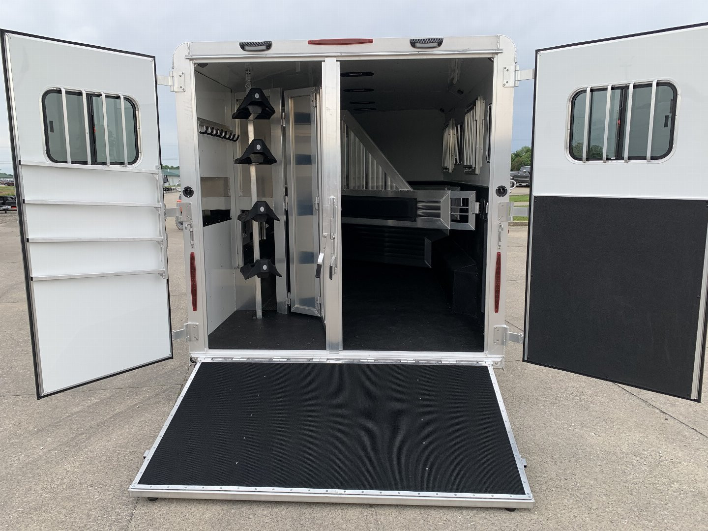 New 2024 Adam 4 Horse Slant Load Horse Trailer