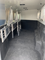 New 2024 Adam 4 Horse Slant Load Horse Trailer