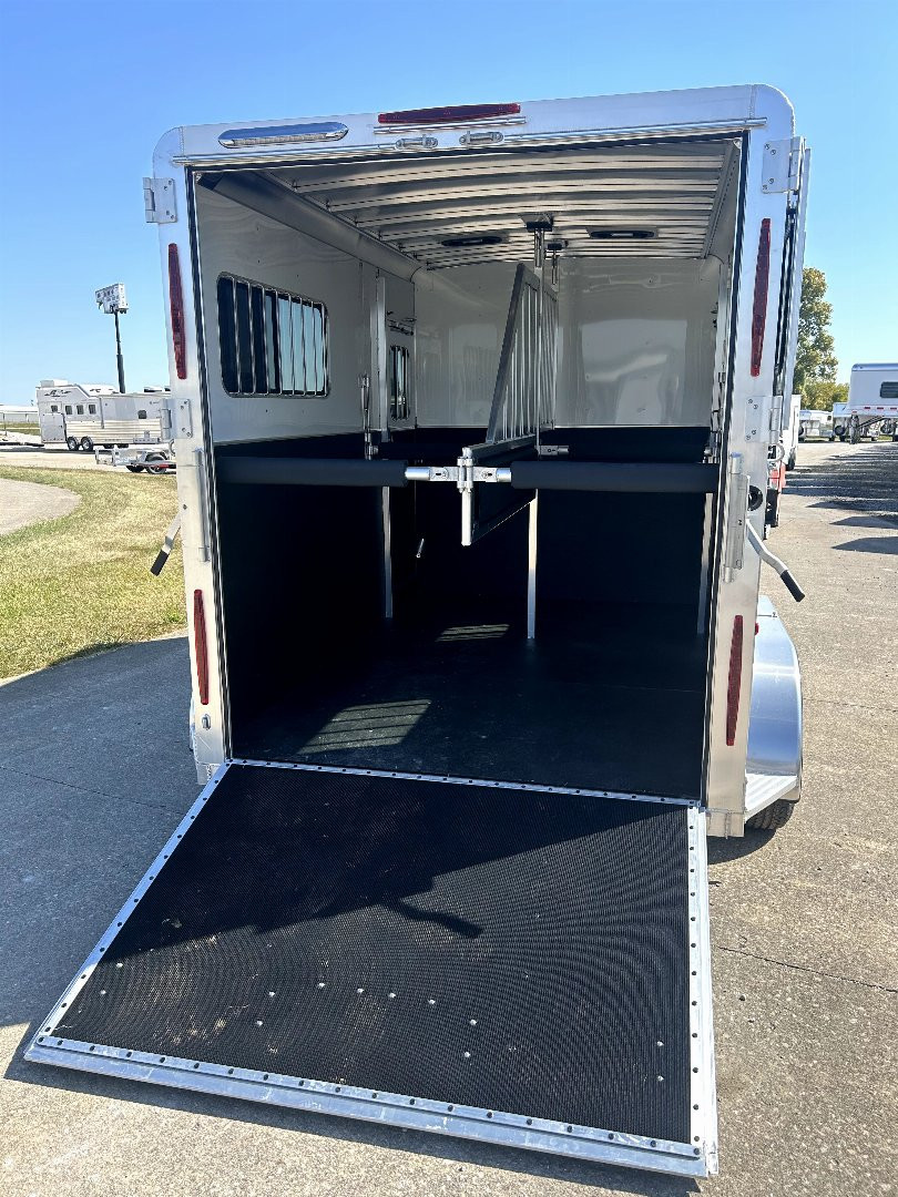New 2024 Adam 2 horse straight load Horse Trailer