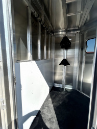 New 2024 Adam 2 horse straight load Horse Trailer